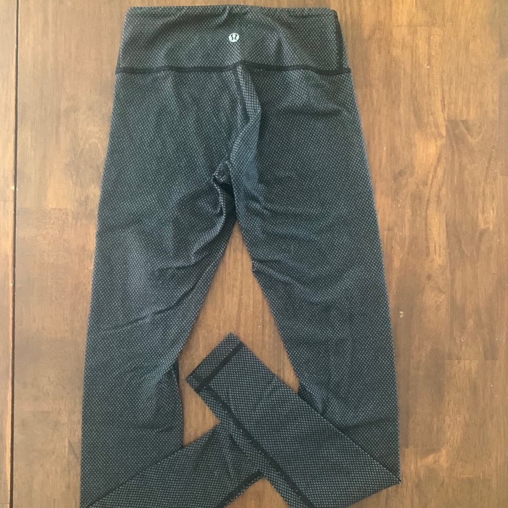 Lululemon Mid-Rise 7/8” Legging